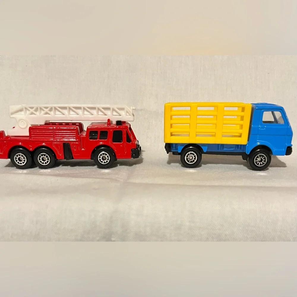 Maisto Trucks (49-52)